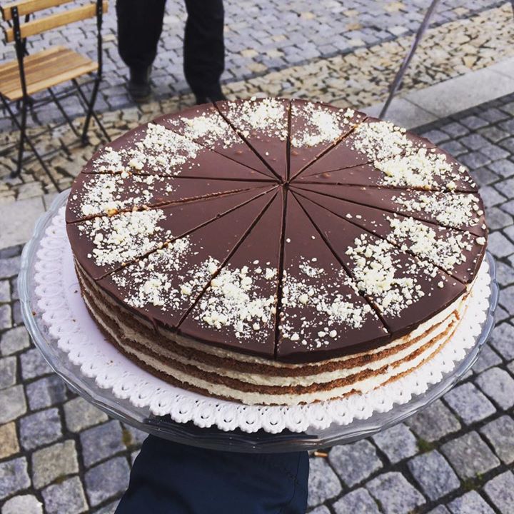 Dnes pro Vás máme tento krásný míša dort, který nám upekla Martina Pavlíková