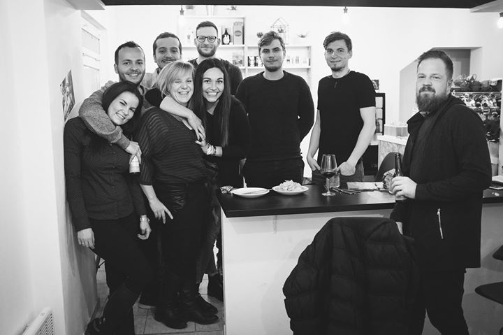 Kafe Mělník updated their cover photo.