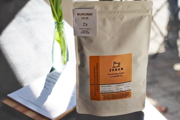 Máme nové kávy z Zoban pražírna Litoměřice !  Na fotce naturální Burundi Sehe, k…